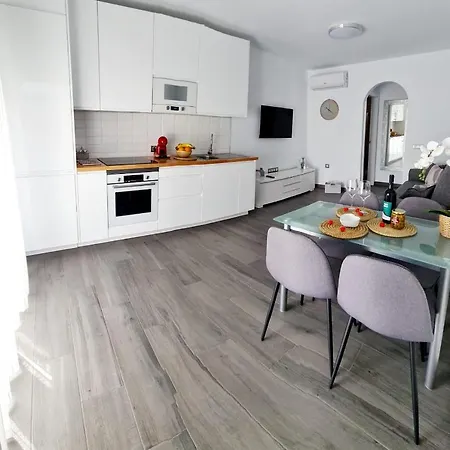 Chinyero Path Apartament Tamaimo